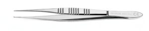 Fixation clamp for strabismus