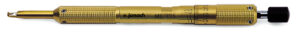 Knife with micrometer