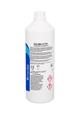 Polyenzymatic detergent