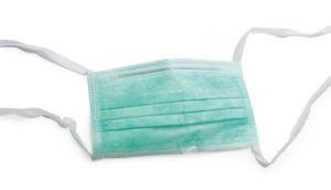 Surgical mask with laces
